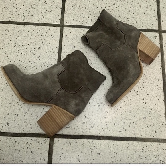 Splendid Shoes - Splendid Sultry Slate Suede Gray Ankle Booties